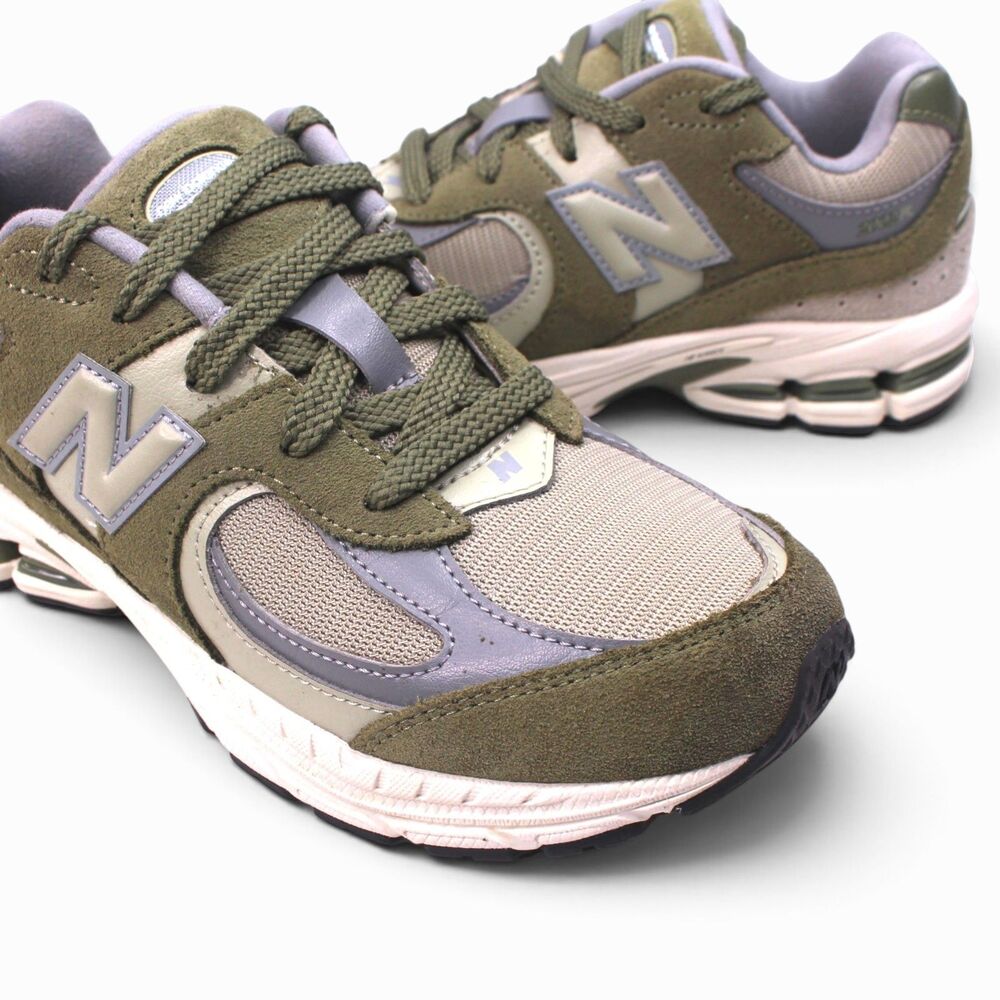 New Balance 2002R Kids 3 Women’s 4.5 Dark Olive Sneakers - Picture 9 of 12